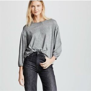 The Great “The Curve Tee”